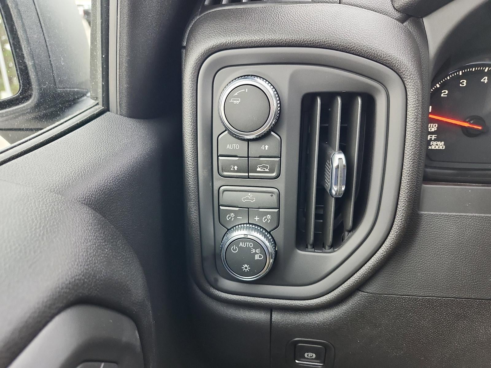 2026 GMC Sierra 1500 Crew Cab Short Box 4-Wheel Drive Pro