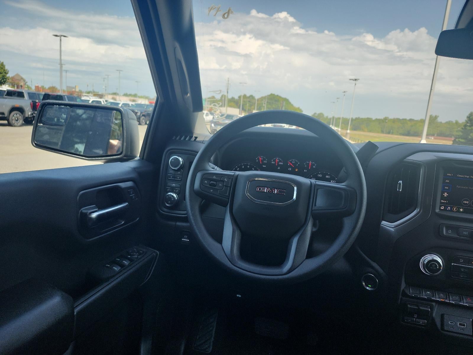 2026 GMC Sierra 1500 Pro - Photo 10