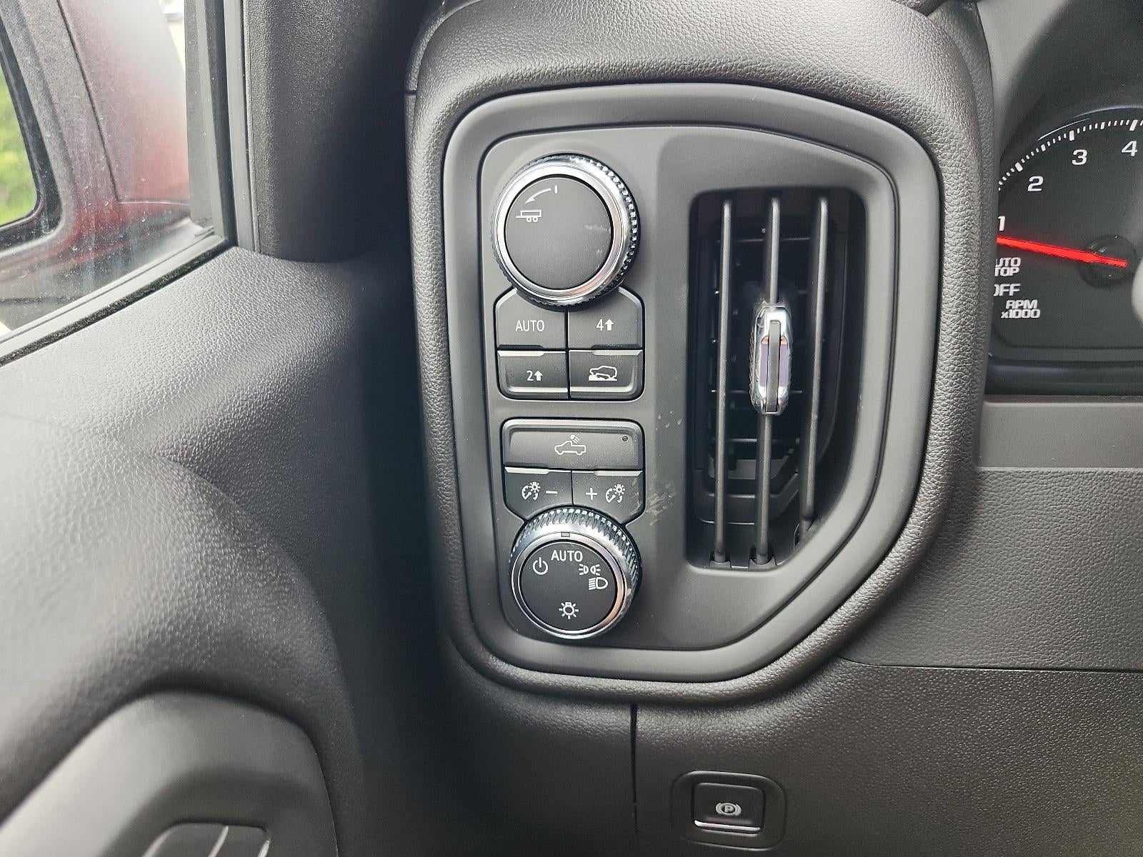 2026 GMC Sierra 1500 Crew Cab Short Box 4-Wheel Drive Pro