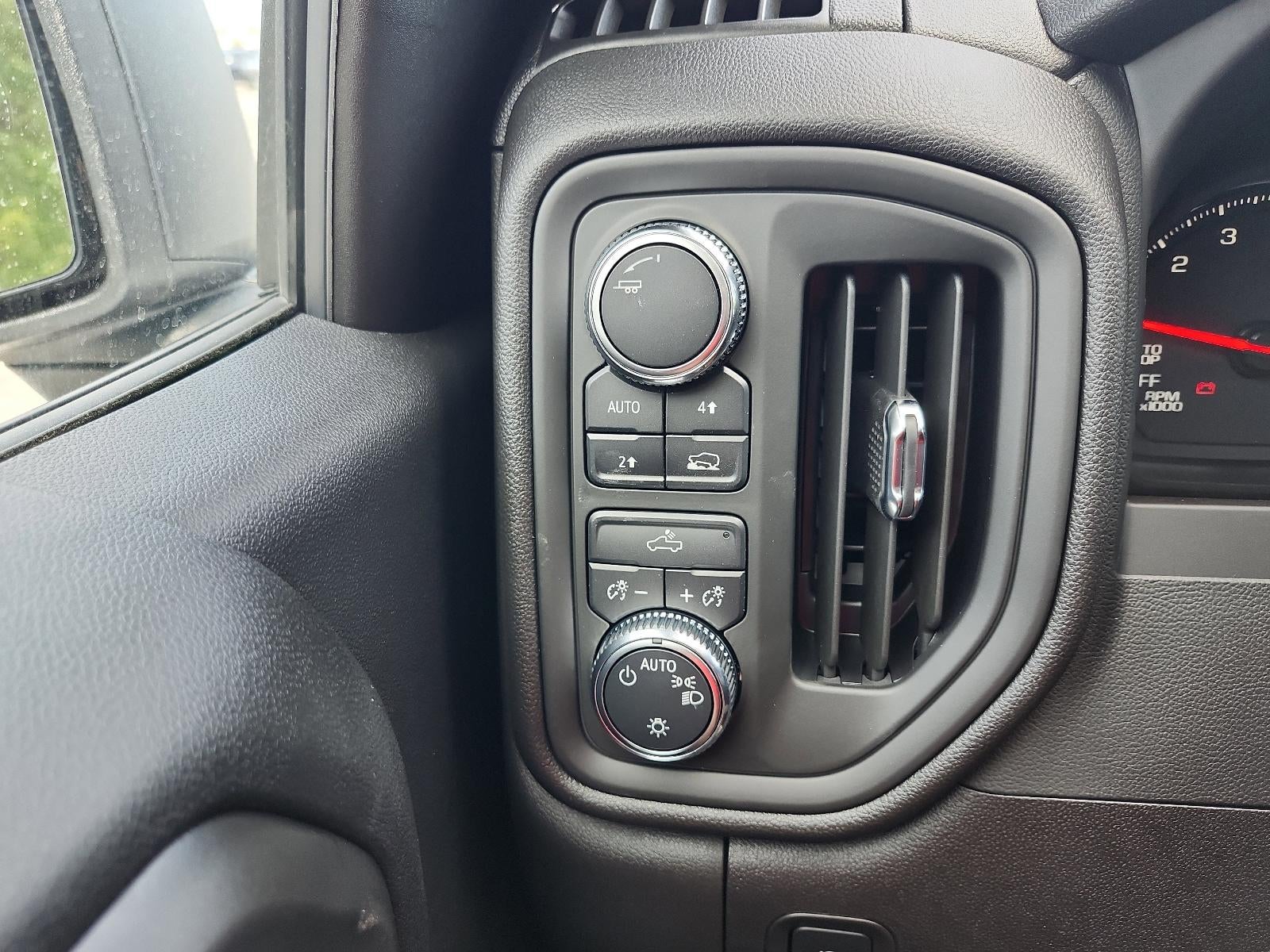 2026 GMC Sierra 1500 Crew Cab Short Box 4-Wheel Drive Pro