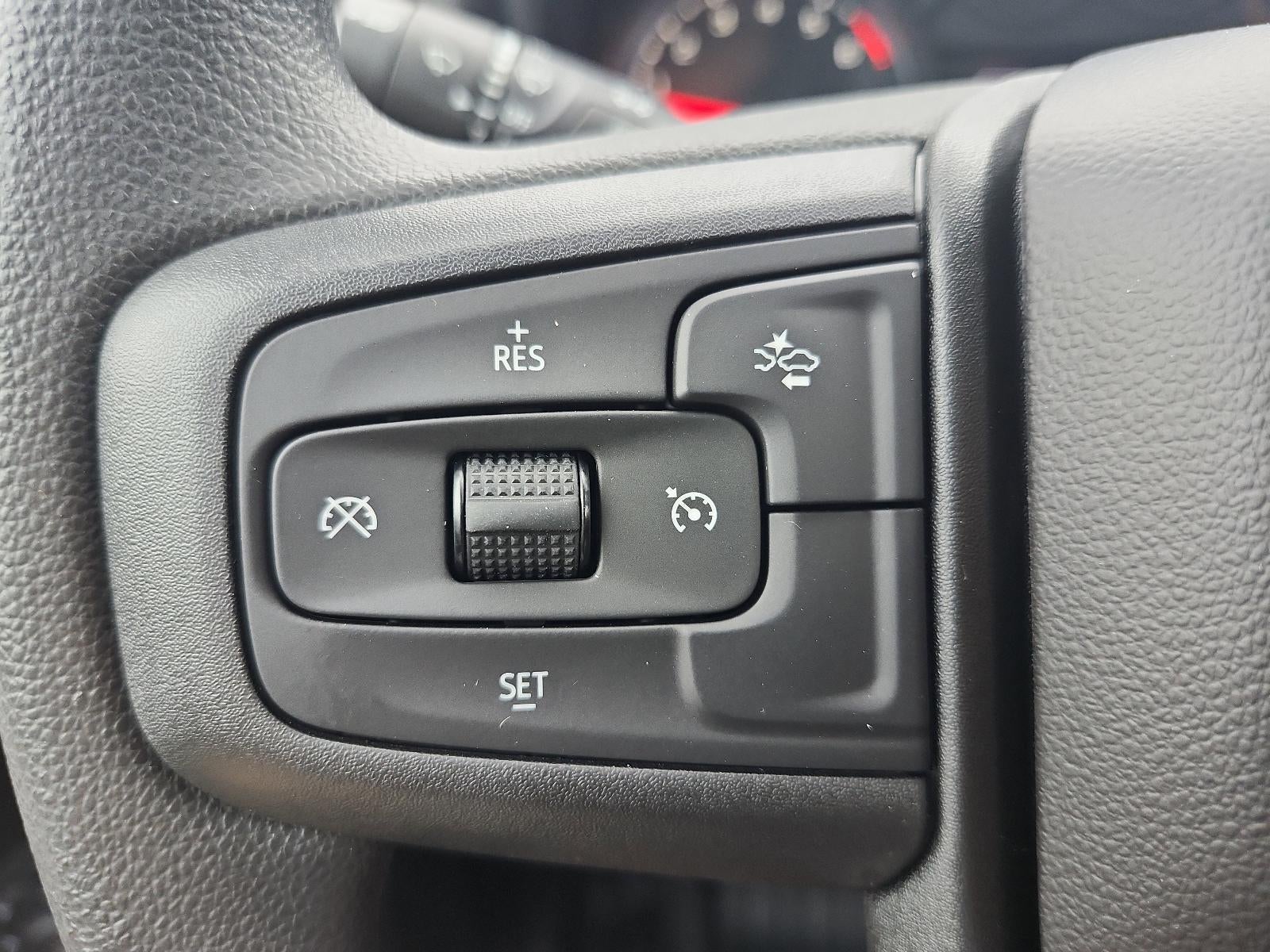 2026 GMC Sierra 1500 Crew Cab Short Box 4-Wheel Drive Pro