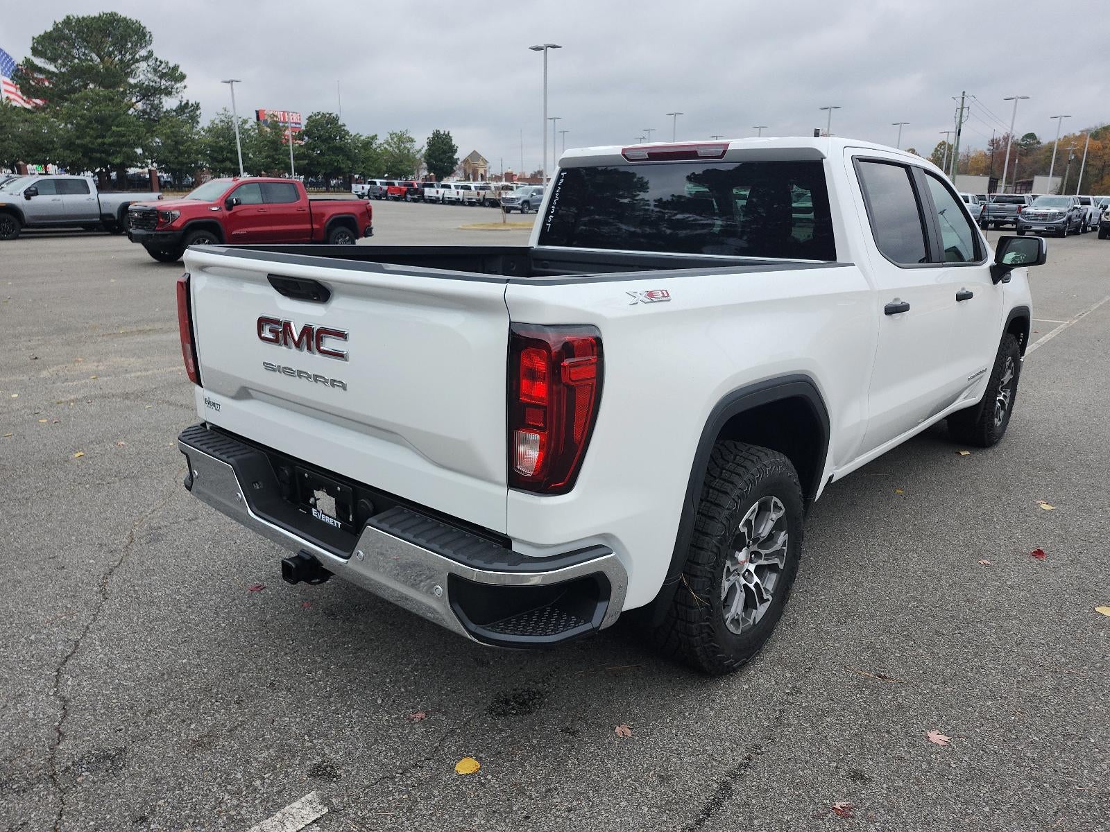 2026 GMC Sierra 1500 Crew Cab Short Box 4-Wheel Drive Pro
