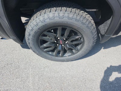 2026 GMC Sierra 1500 Crew Cab Short Box 4-Wheel Drive Pro