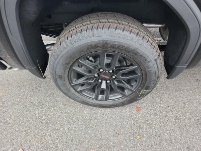 2026 GMC Sierra 1500 Crew Cab Short Box 4-Wheel Drive Pro