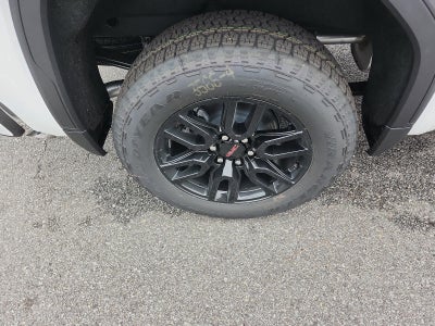 2026 GMC Sierra 1500 Crew Cab Short Box 4-Wheel Drive Pro