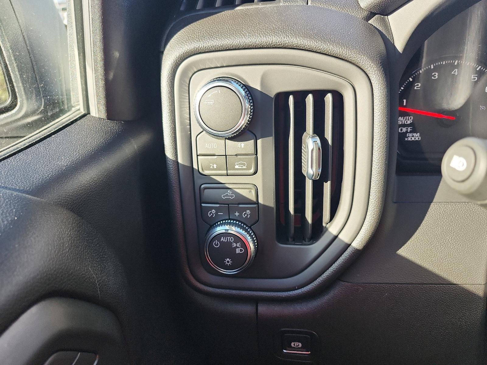 2026 GMC Sierra 1500 Crew Cab Short Box 4-Wheel Drive Pro