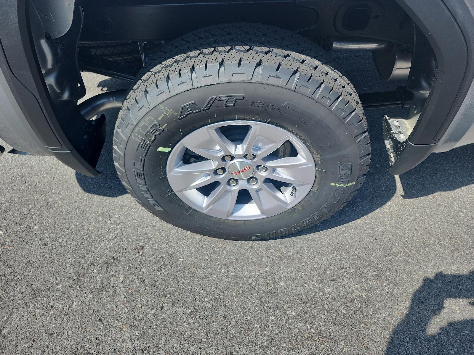 2026 GMC Sierra 1500 Pro - Photo 6