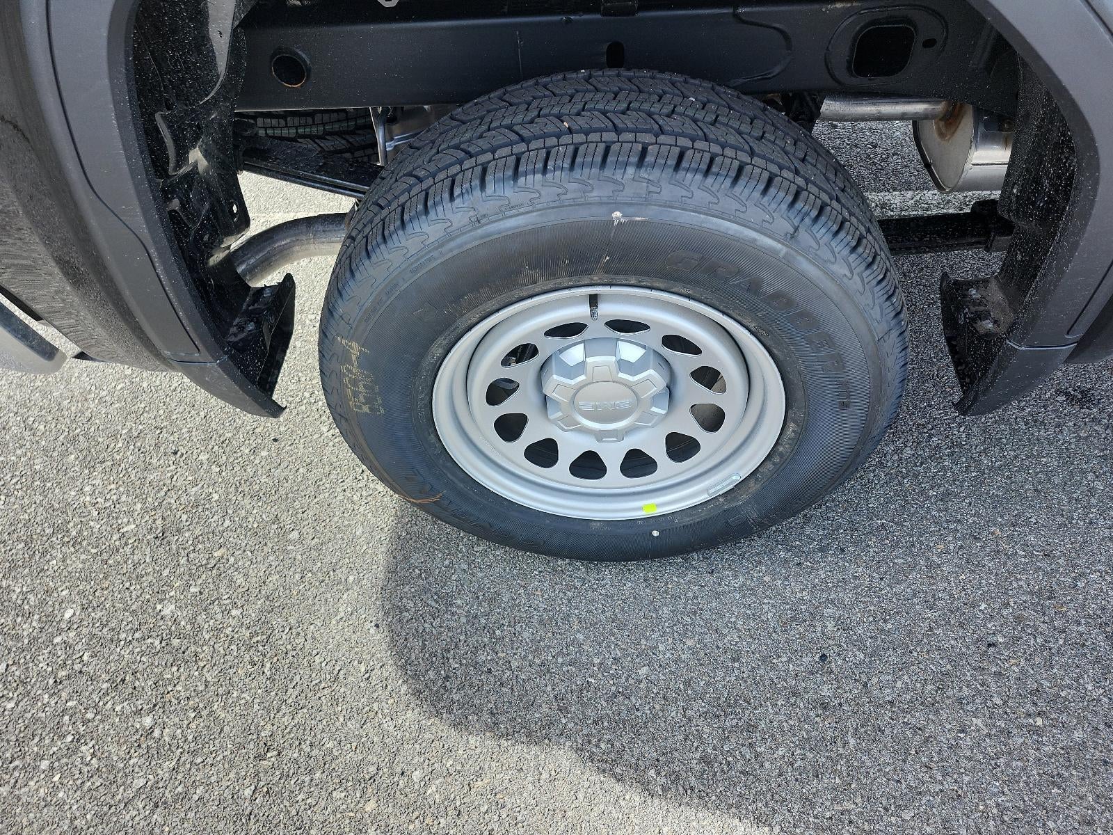 2026 GMC Sierra 1500 Crew Cab Short Box 4-Wheel Drive Pro