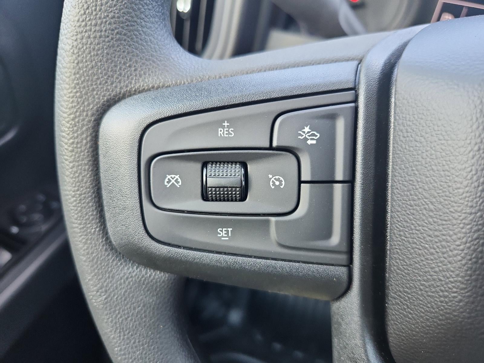 2026 GMC Sierra 1500 Crew Cab Short Box 4-Wheel Drive Pro
