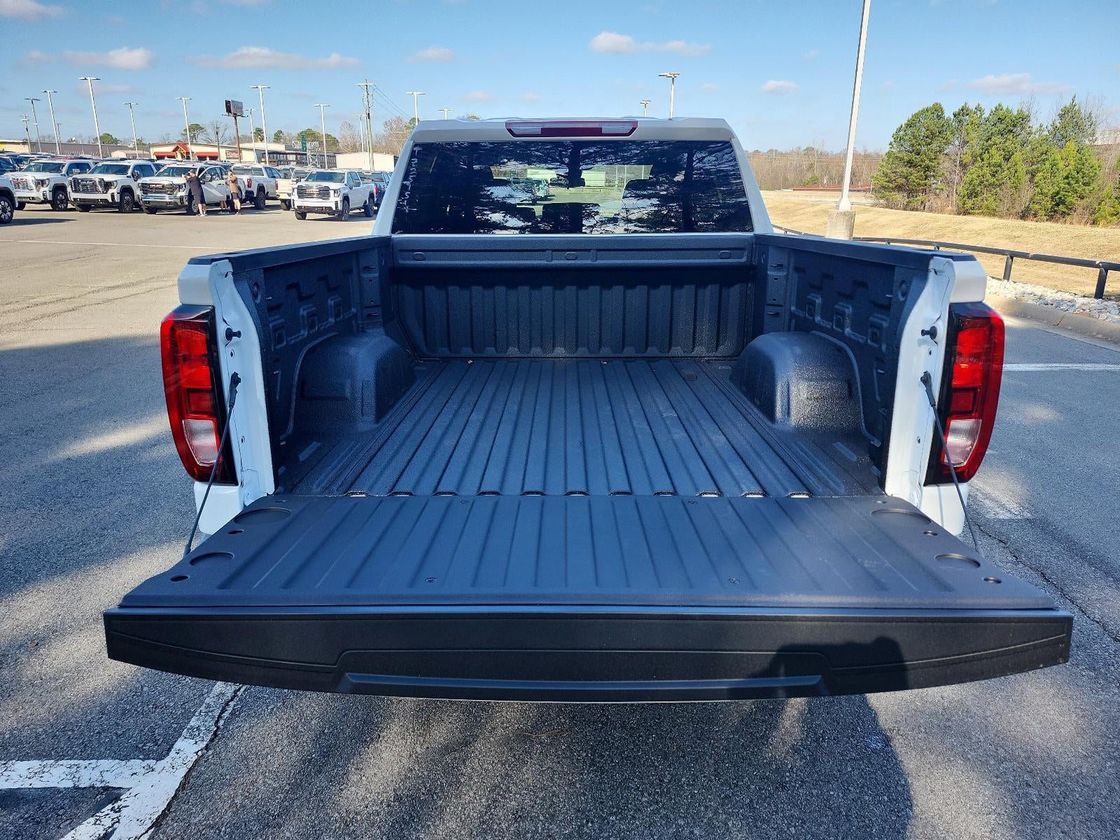 2026 GMC Sierra 1500 Crew Cab Short Box 4-Wheel Drive Pro