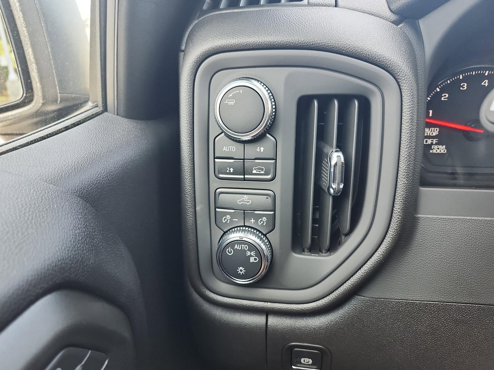 2026 GMC Sierra 1500 Crew Cab Short Box 4-Wheel Drive Pro