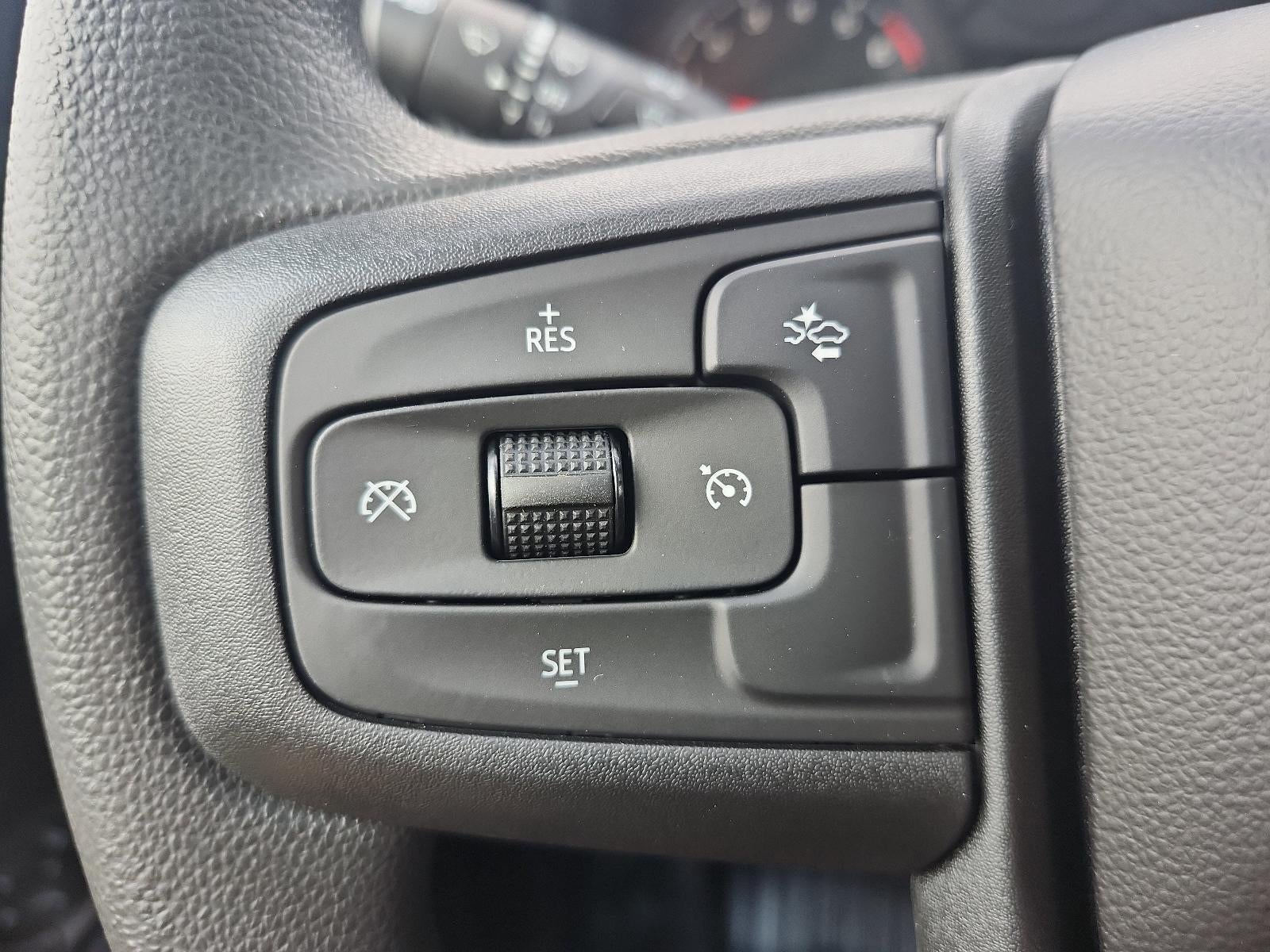2026 GMC Sierra 1500 Crew Cab Short Box 4-Wheel Drive Pro