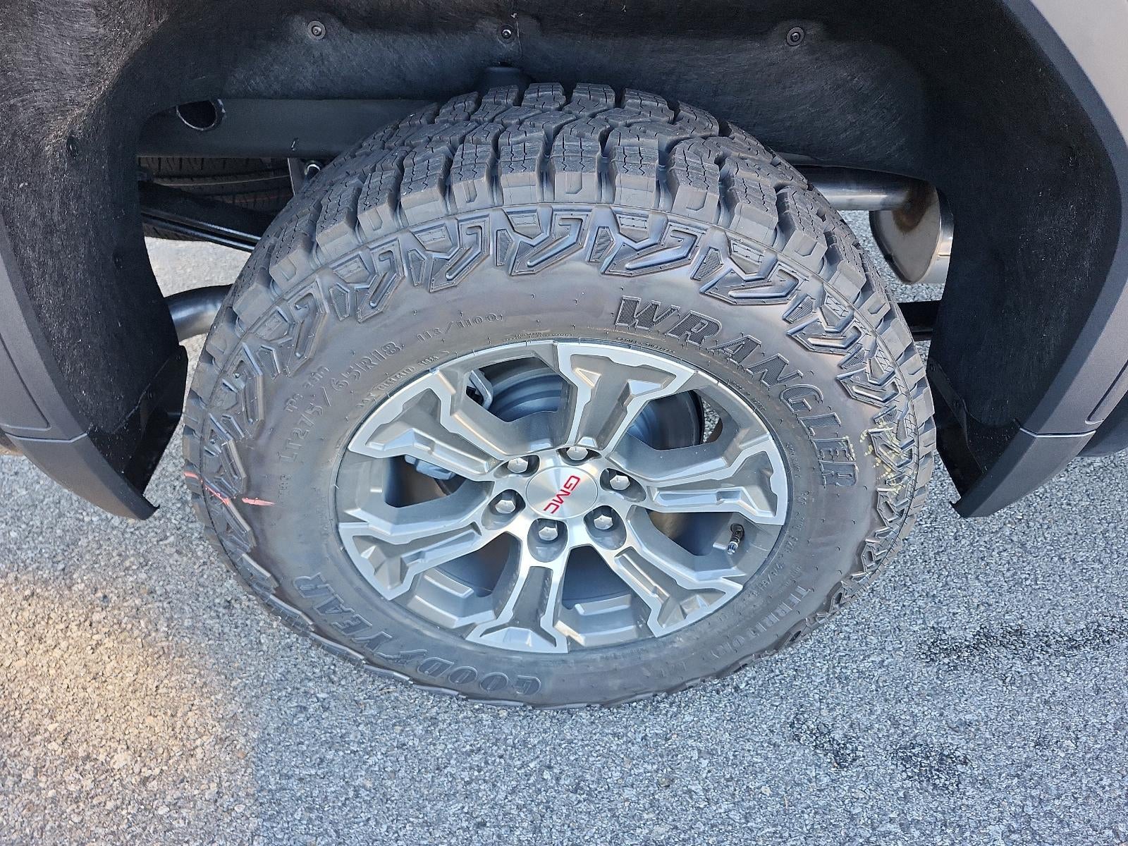 2026 GMC Sierra 1500 Crew Cab Short Box 4-Wheel Drive Pro