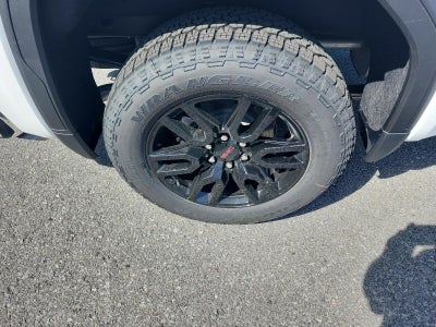 2026 GMC Sierra 1500 Crew Cab Short Box 4-Wheel Drive Pro