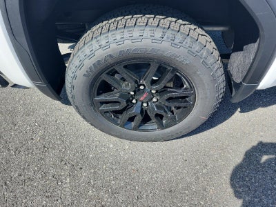 2026 GMC Sierra 1500 Crew Cab Short Box 4-Wheel Drive Pro