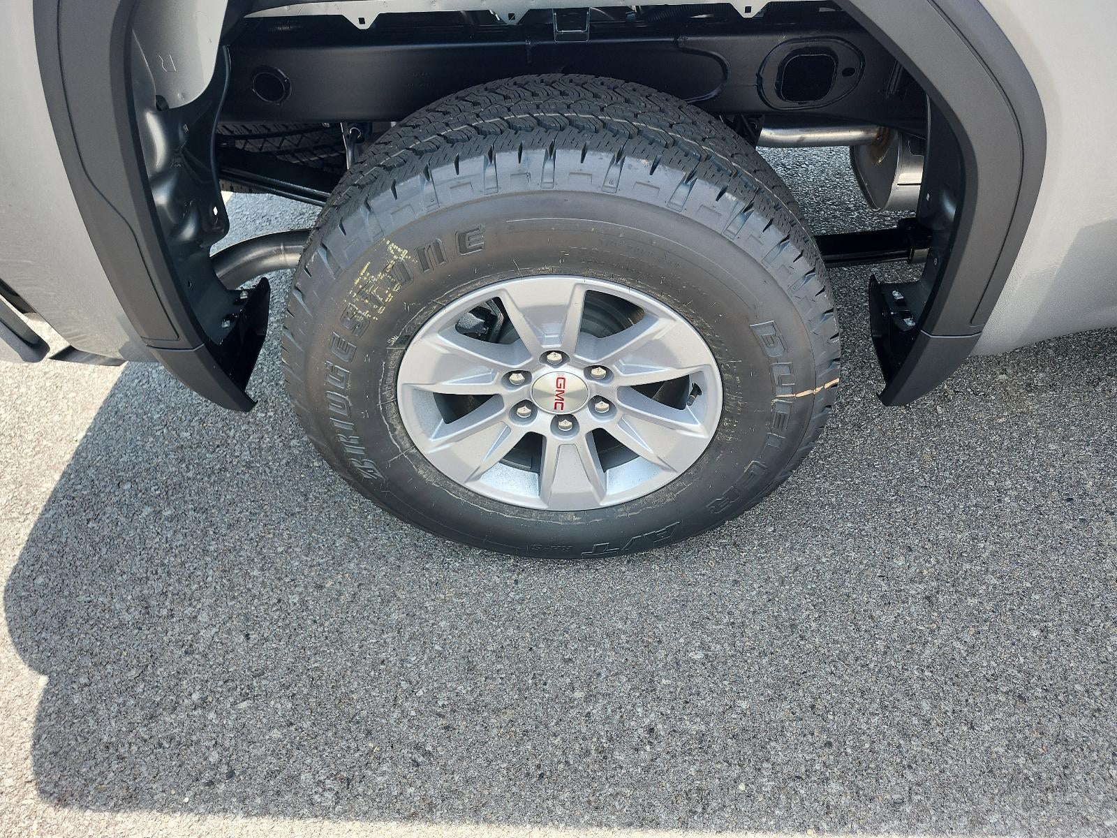 2026 GMC Sierra 1500 Crew Cab Short Box 4-Wheel Drive Pro