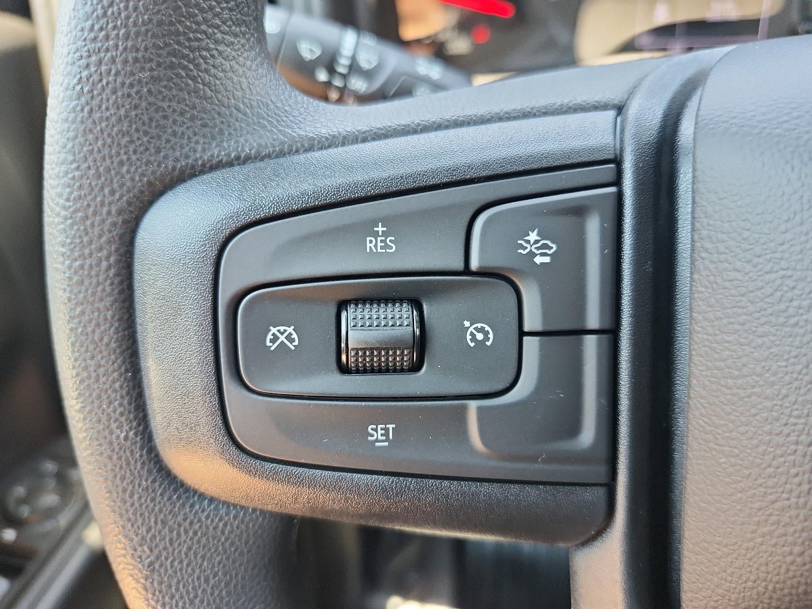 2026 GMC Sierra 1500 Crew Cab Short Box 4-Wheel Drive Pro