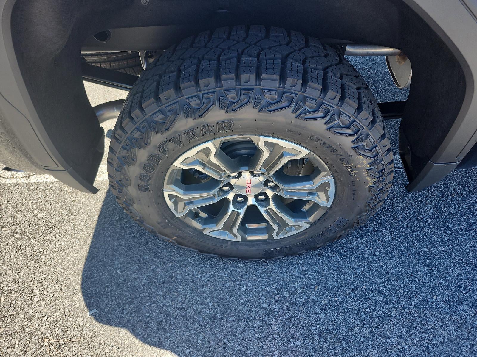 2026 GMC Sierra 1500 Crew Cab Short Box 4-Wheel Drive Pro