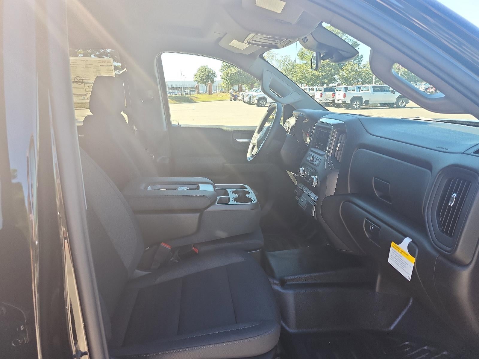 2026 GMC Sierra 1500 Crew Cab Short Box 4-Wheel Drive Pro