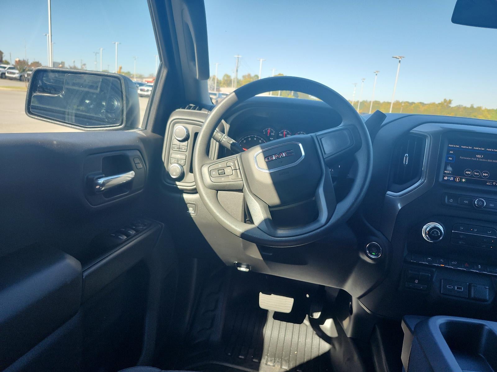 2026 GMC Sierra 1500 Crew Cab Short Box 4-Wheel Drive Pro