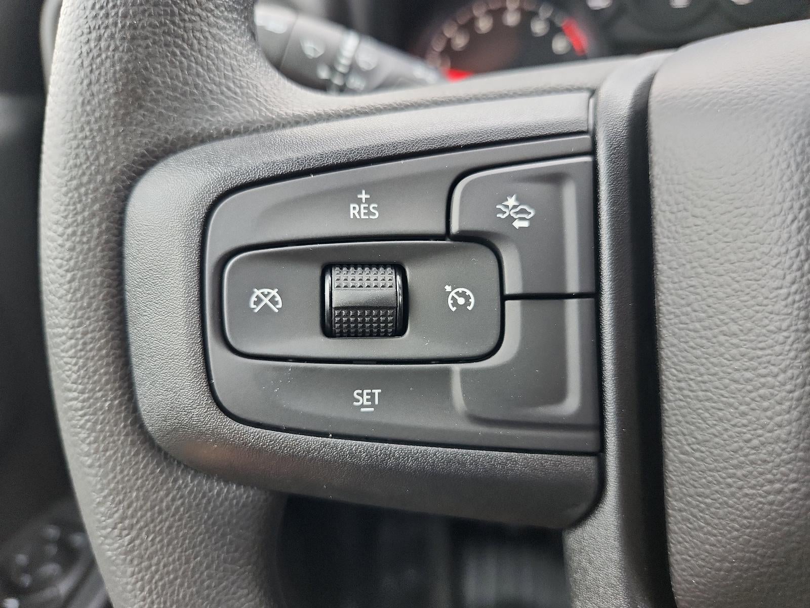 2026 GMC Sierra 1500 Crew Cab Short Box 4-Wheel Drive Pro