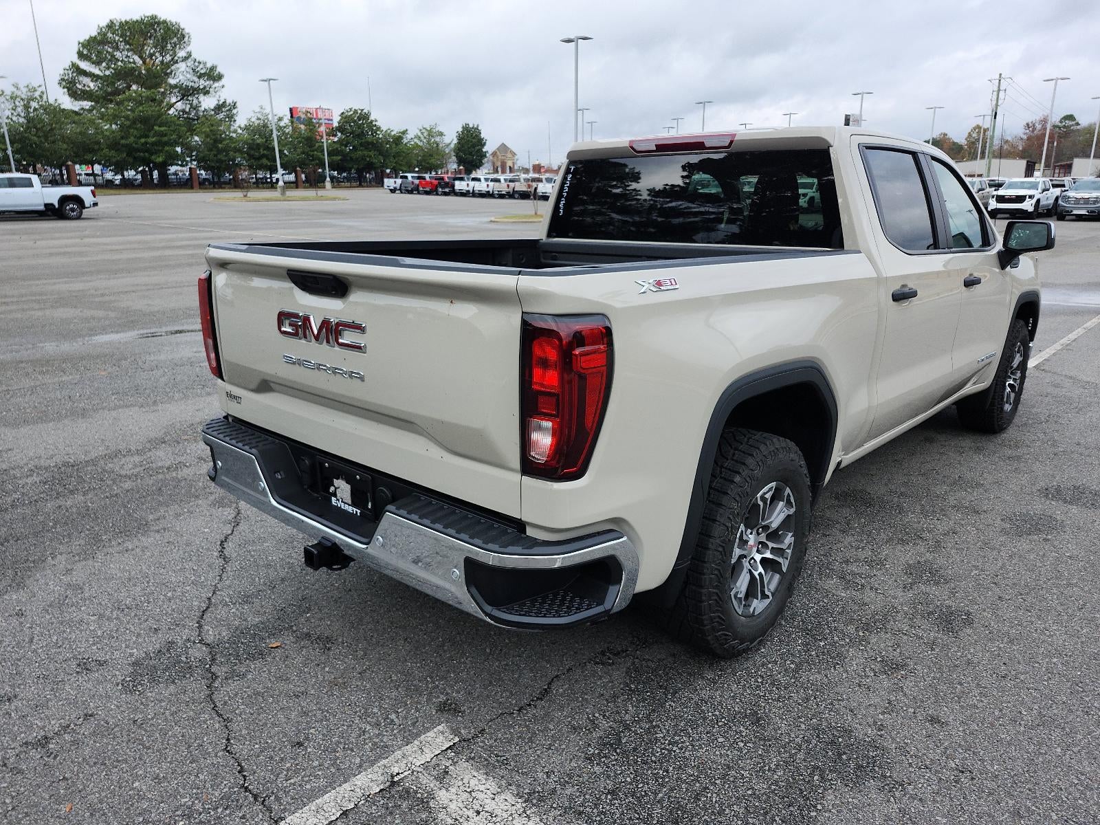 2026 GMC Sierra 1500 Crew Cab Short Box 4-Wheel Drive Pro
