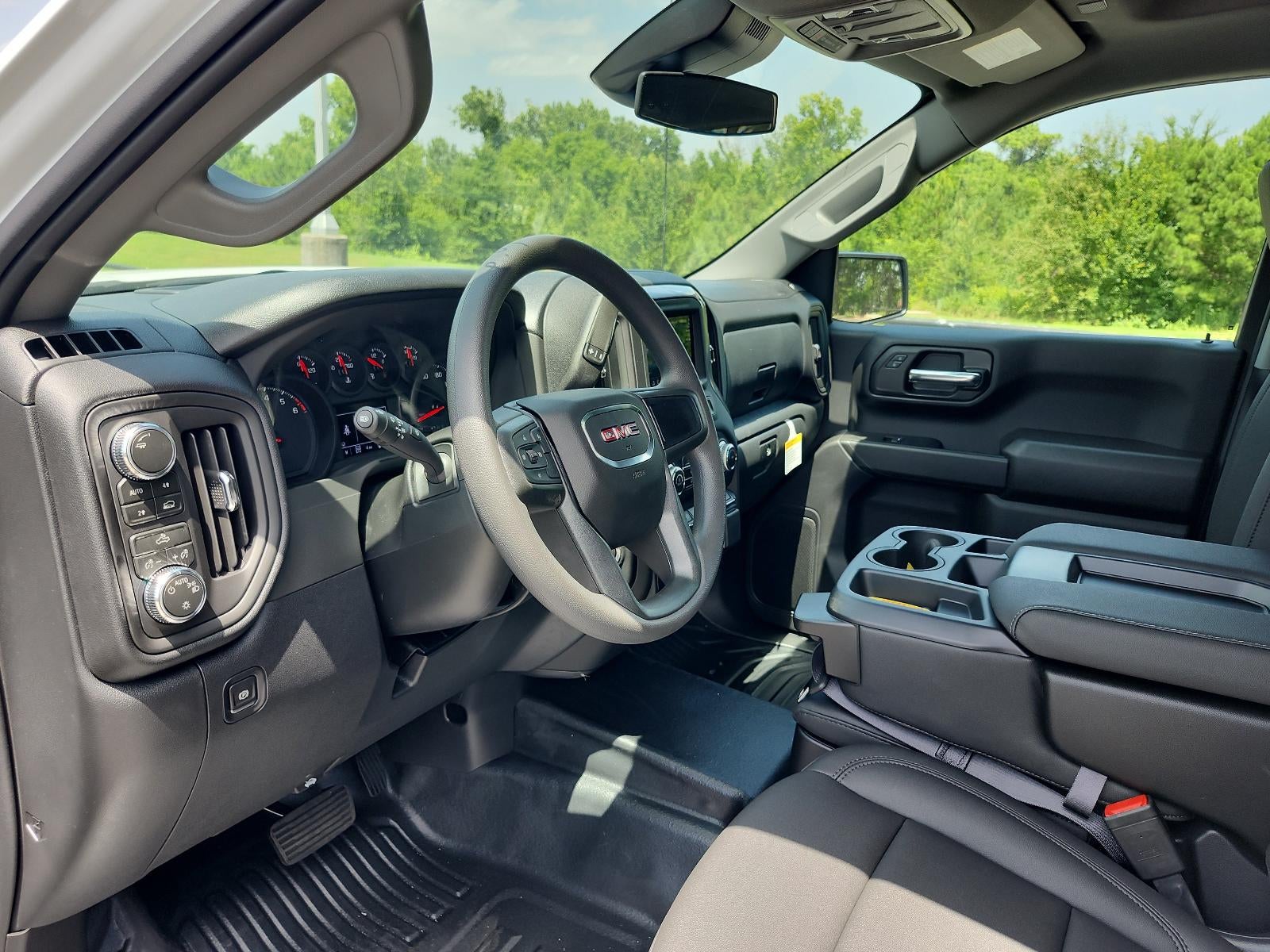 2026 GMC Sierra 1500 Crew Cab Short Box 4-Wheel Drive Pro