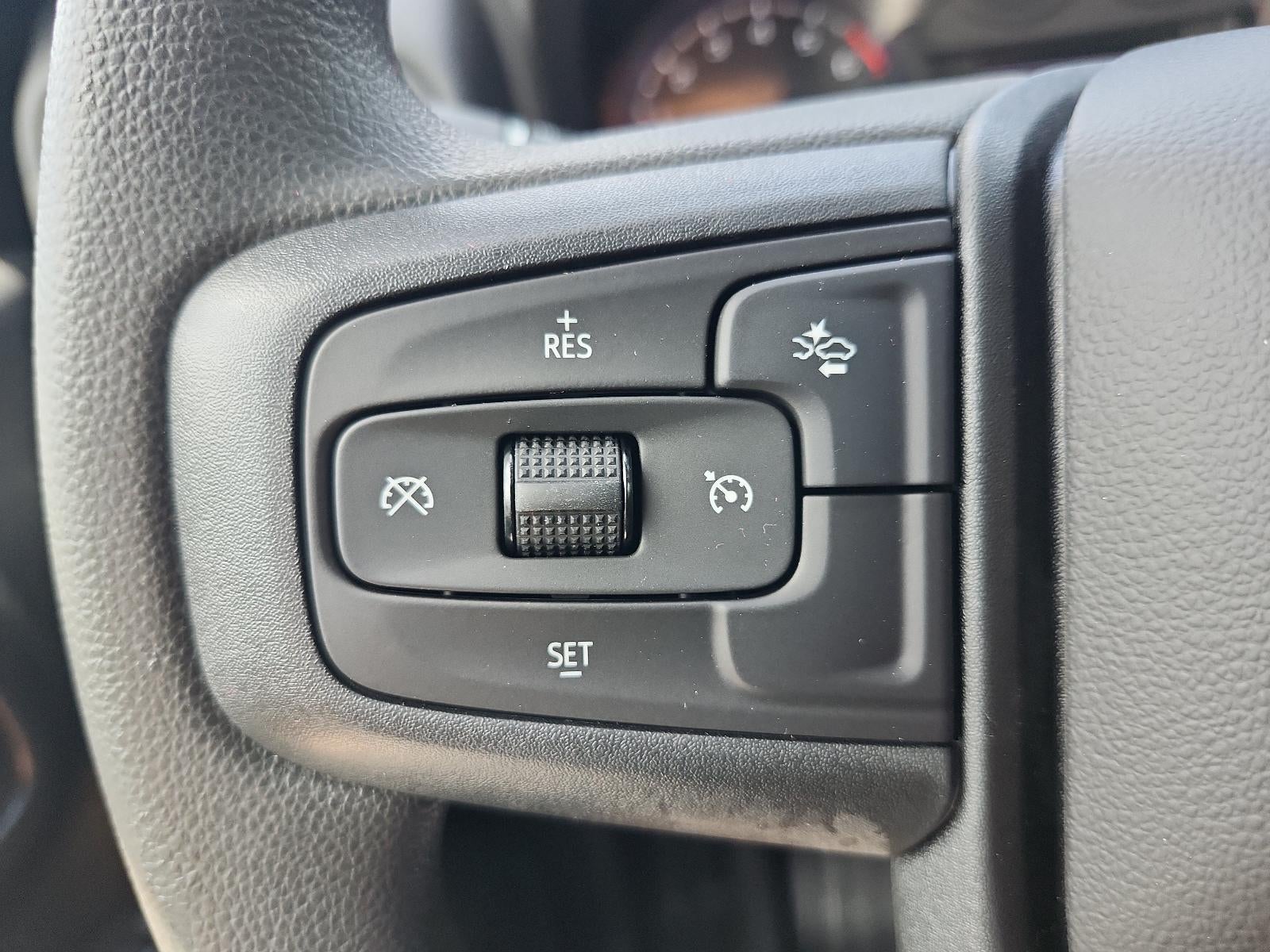 2026 GMC Sierra 1500 Crew Cab Short Box 4-Wheel Drive Pro