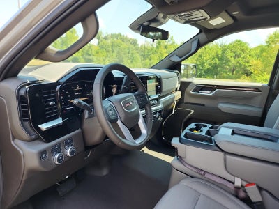 2026 GMC Sierra 1500 Crew Cab Short Box 4-Wheel Drive SLE