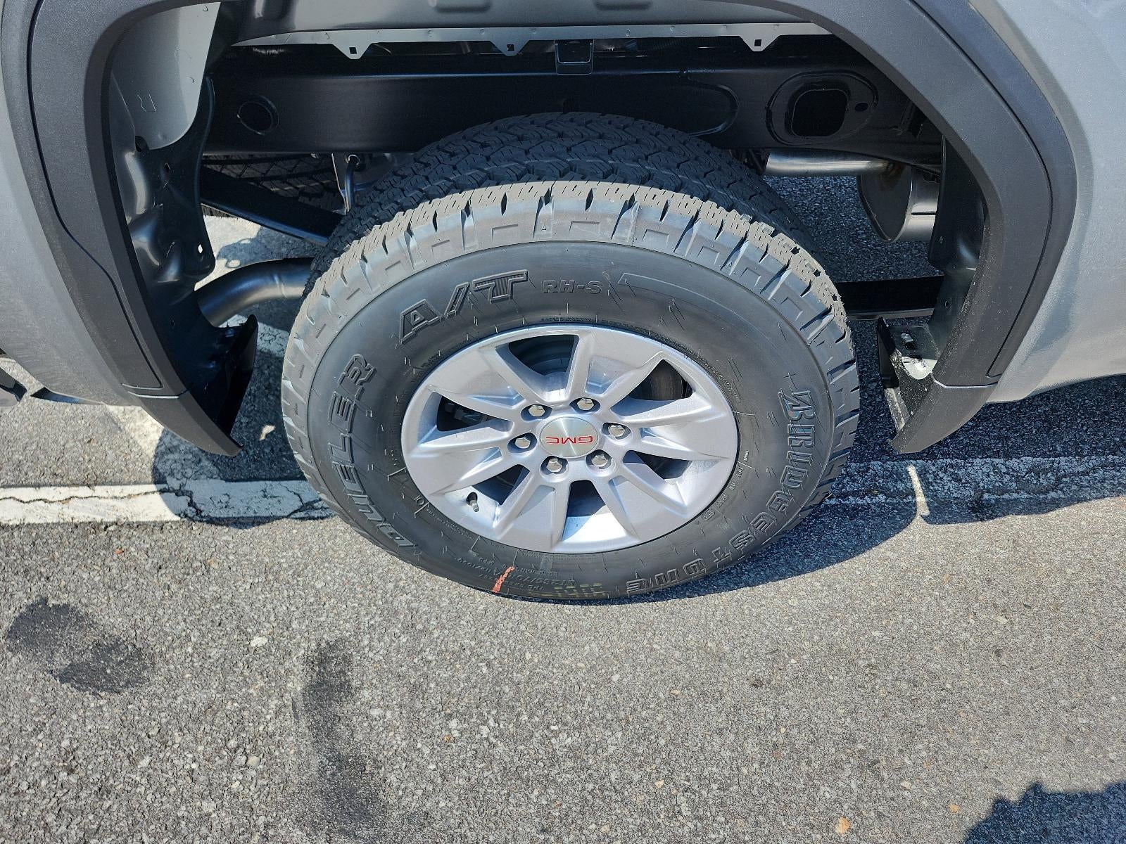 2026 GMC Sierra 1500 Crew Cab Short Box 4-Wheel Drive SLE