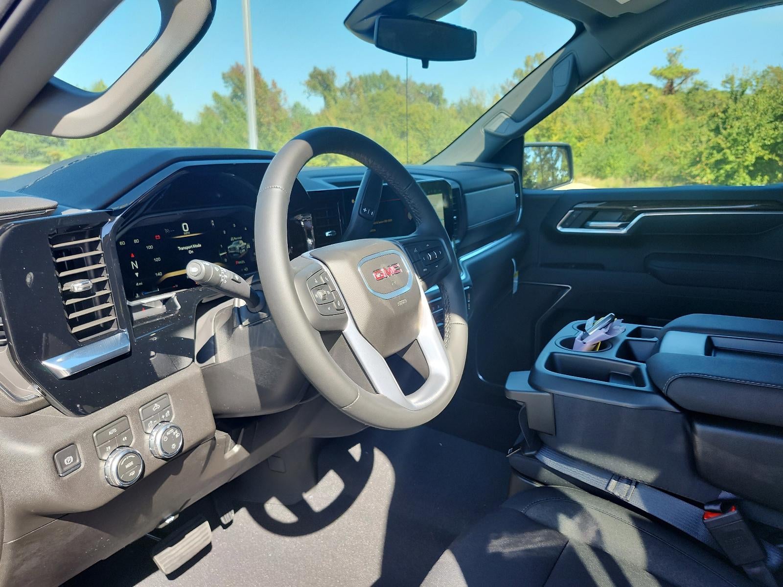 2026 GMC Sierra 1500 Crew Cab Short Box 4-Wheel Drive SLE