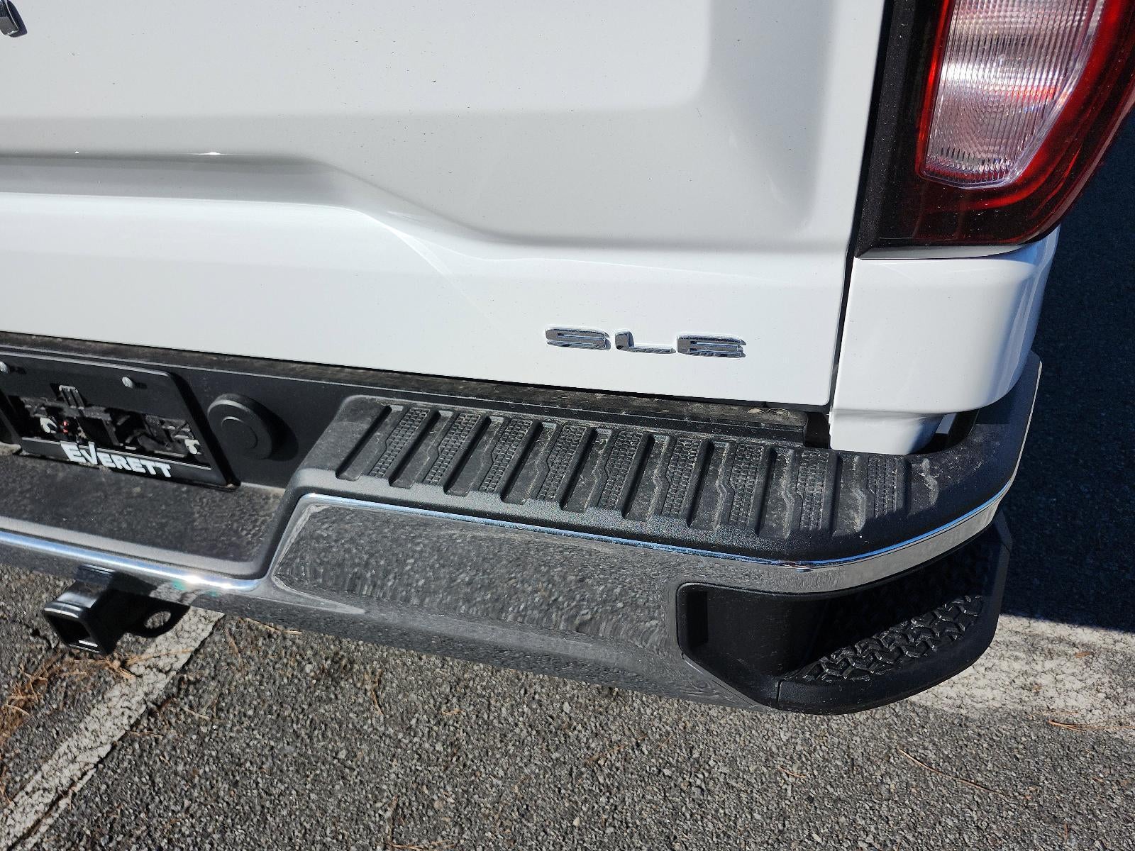 2026 GMC Sierra 1500 Crew Cab Short Box 4-Wheel Drive SLE