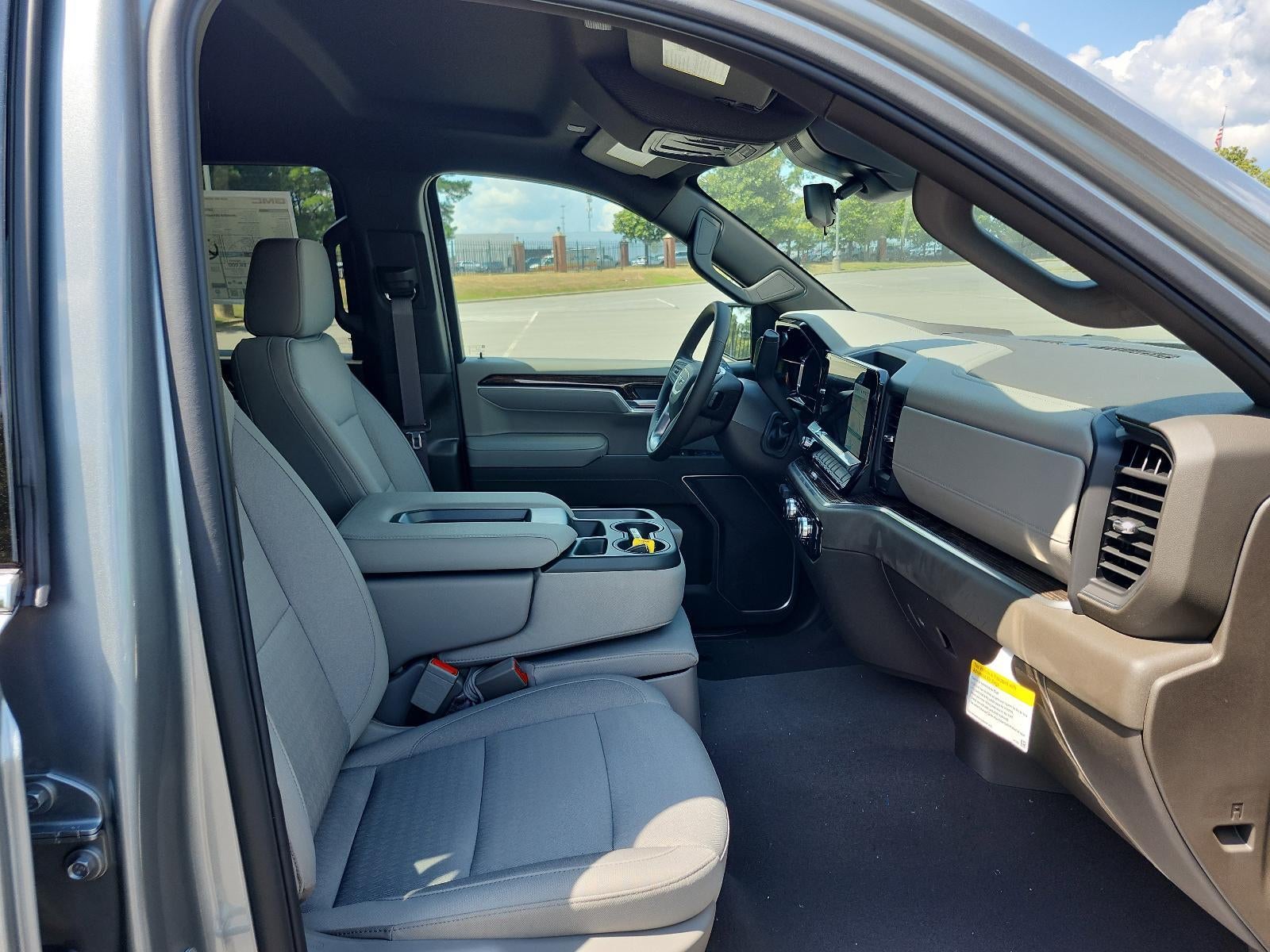 2026 GMC Sierra 1500 Crew Cab Short Box 4-Wheel Drive SLE