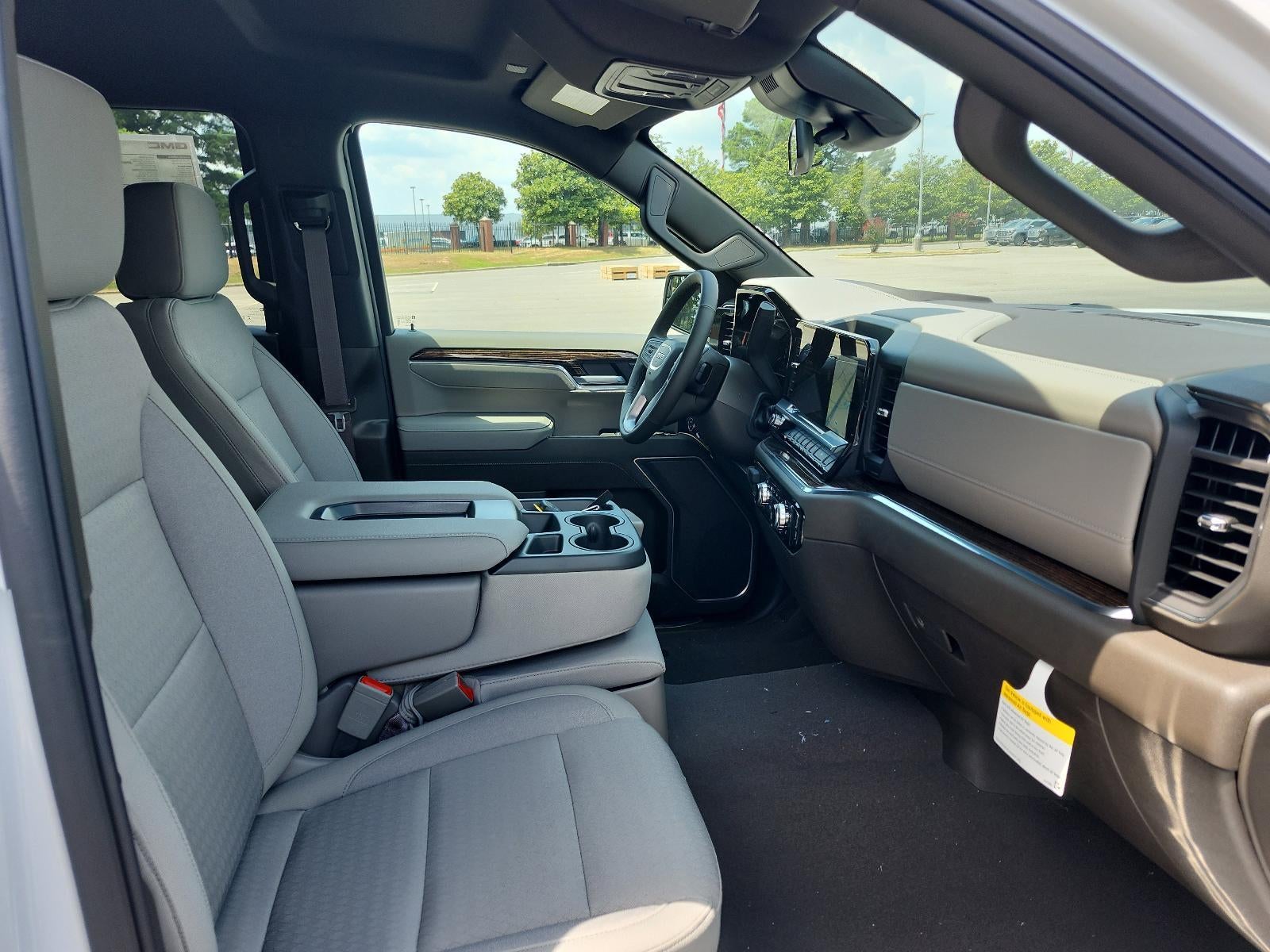 2026 GMC Sierra 1500 Crew Cab Short Box 4-Wheel Drive SLE