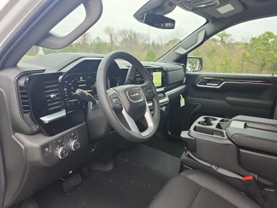 2026 GMC Sierra 1500 Crew Cab Short Box 4-Wheel Drive SLE