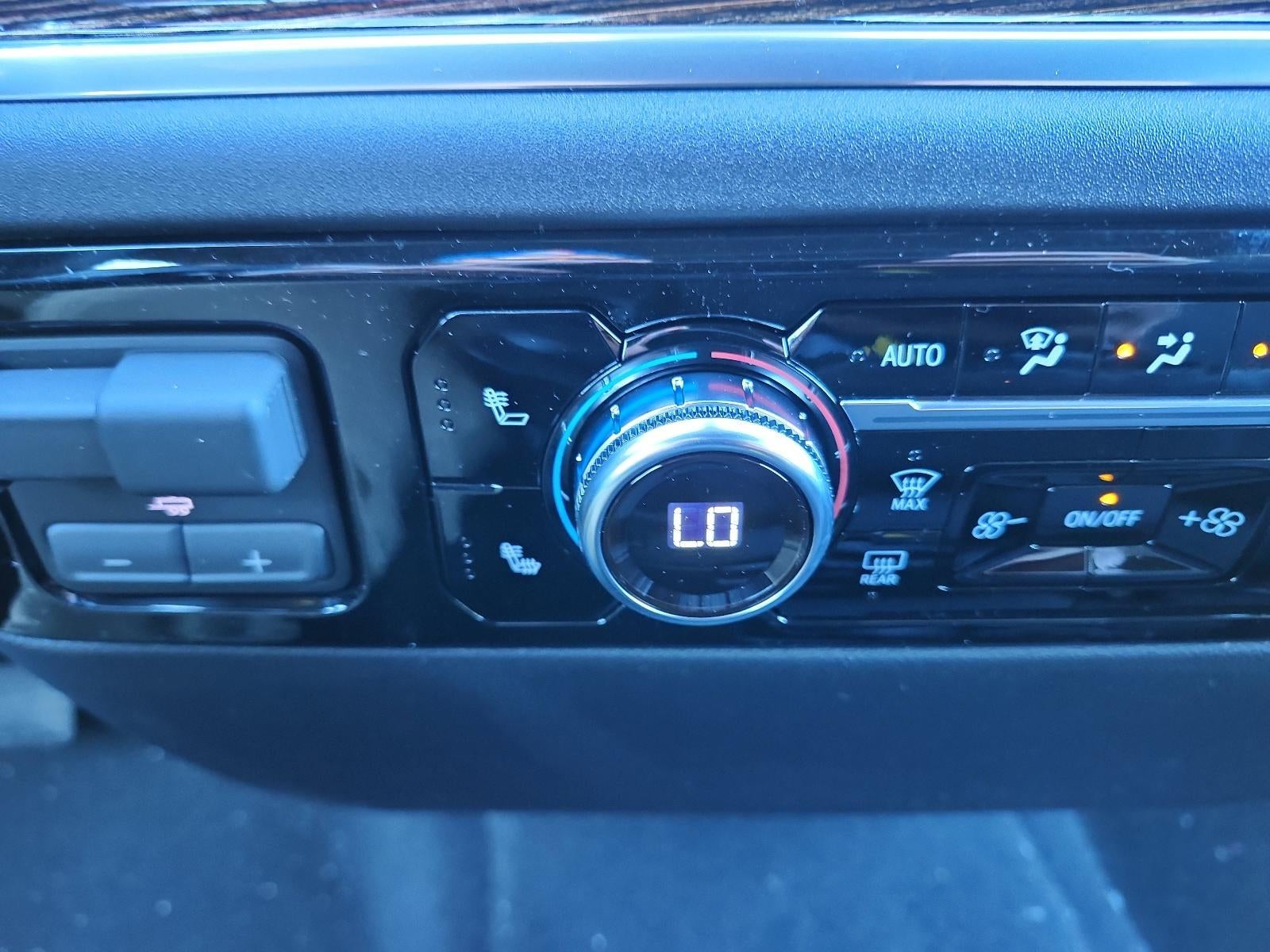 2026 GMC Sierra 1500 Crew Cab Short Box 4-Wheel Drive SLE