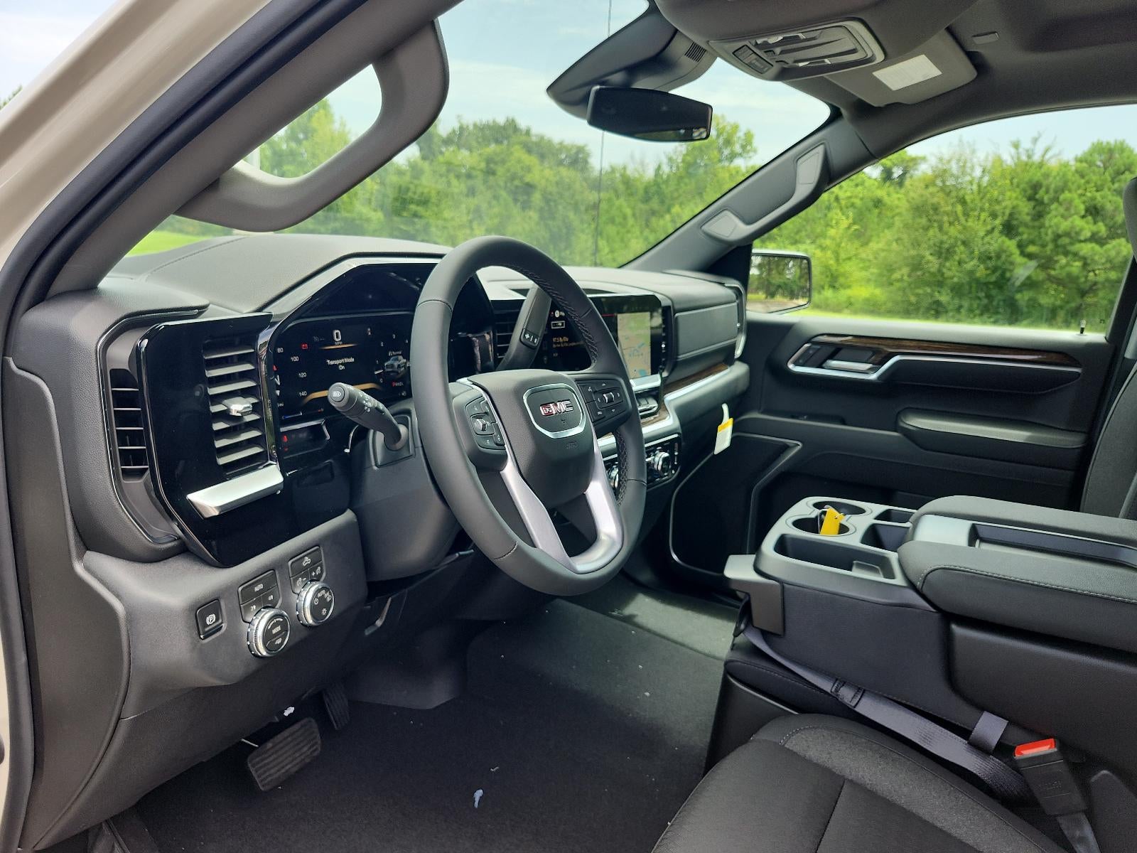 2026 GMC Sierra 1500 Crew Cab Short Box 4-Wheel Drive SLE