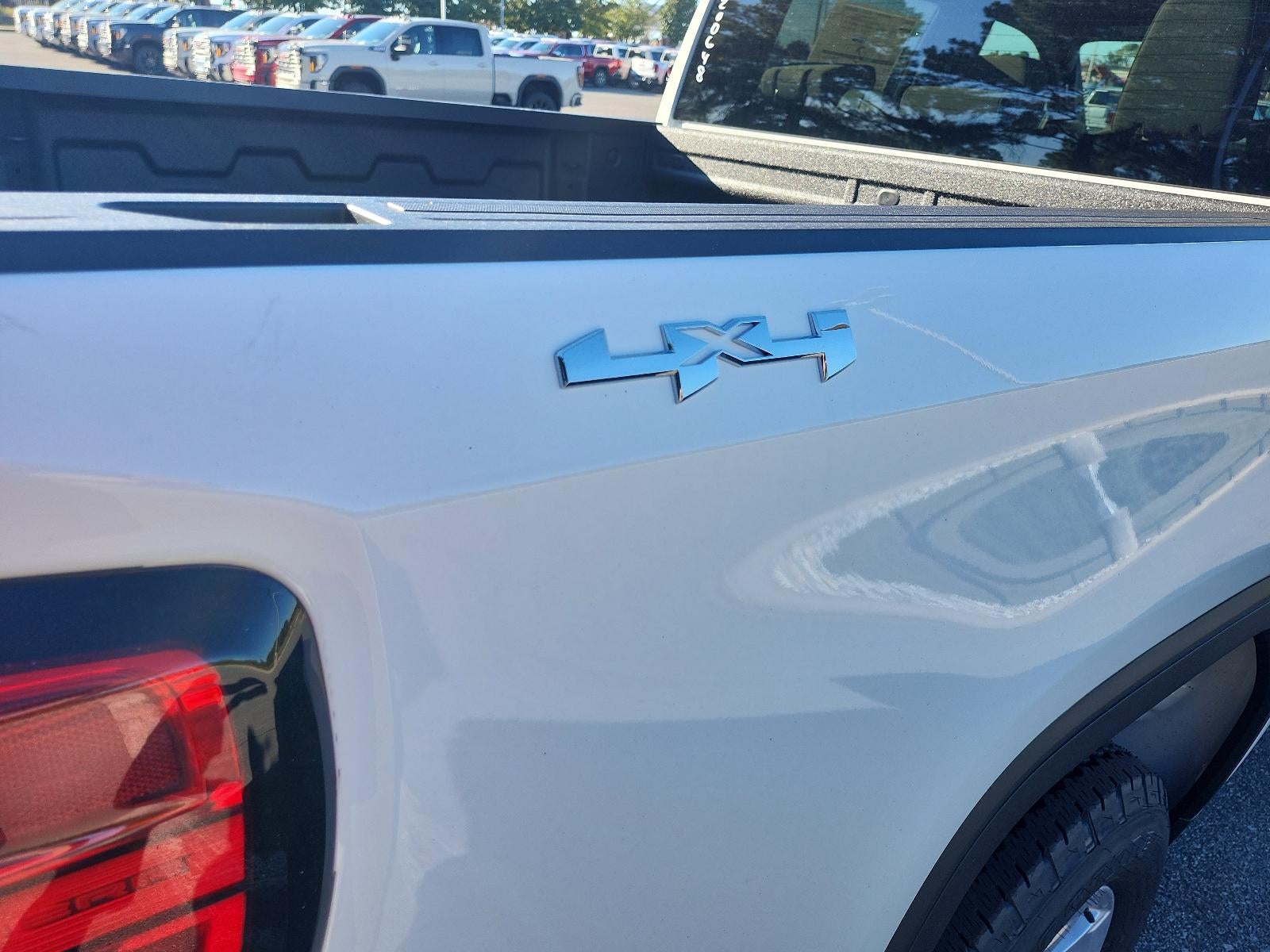 2026 GMC Sierra 1500 Crew Cab Short Box 4-Wheel Drive SLE