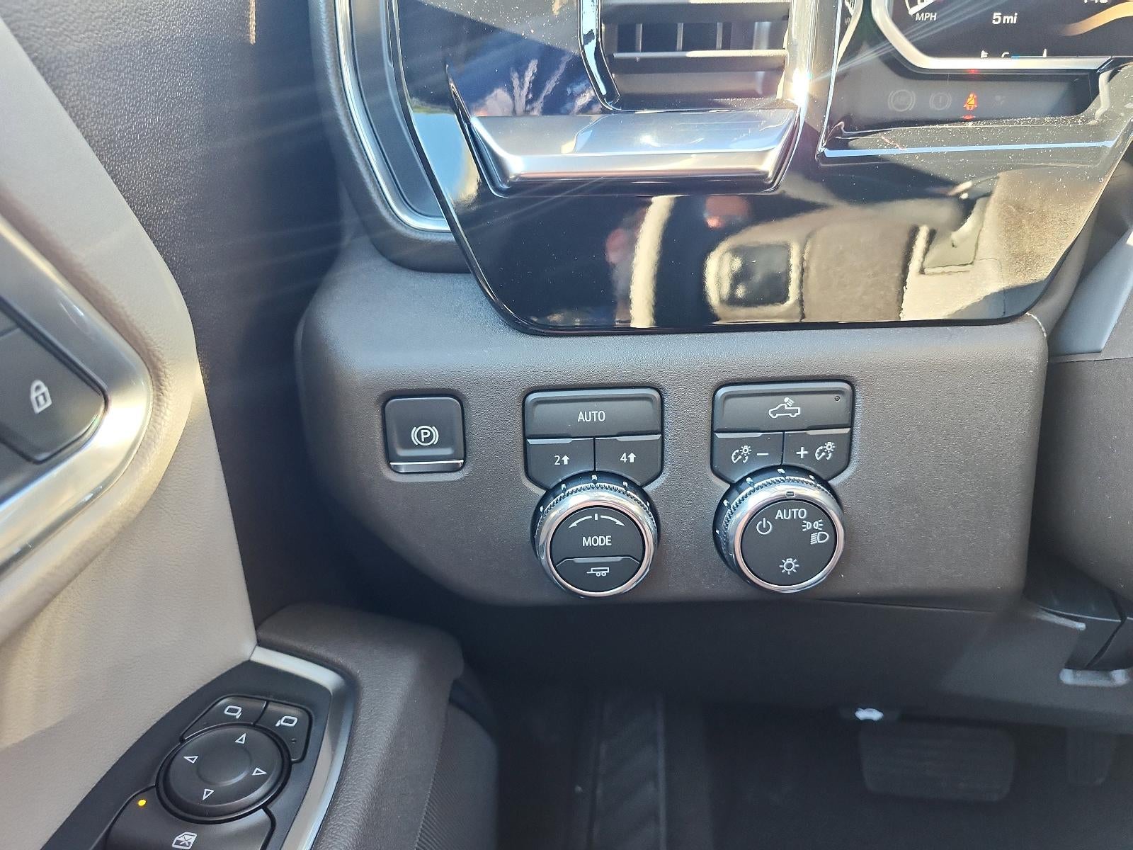 2026 GMC Sierra 1500 Crew Cab Short Box 4-Wheel Drive SLE