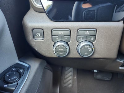 2026 GMC Sierra 1500 Crew Cab Short Box 4-Wheel Drive SLE