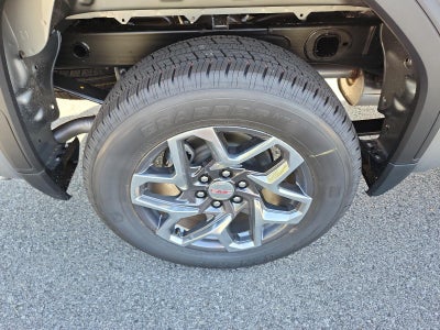 2026 GMC Sierra 1500 Crew Cab Short Box 4-Wheel Drive SLE