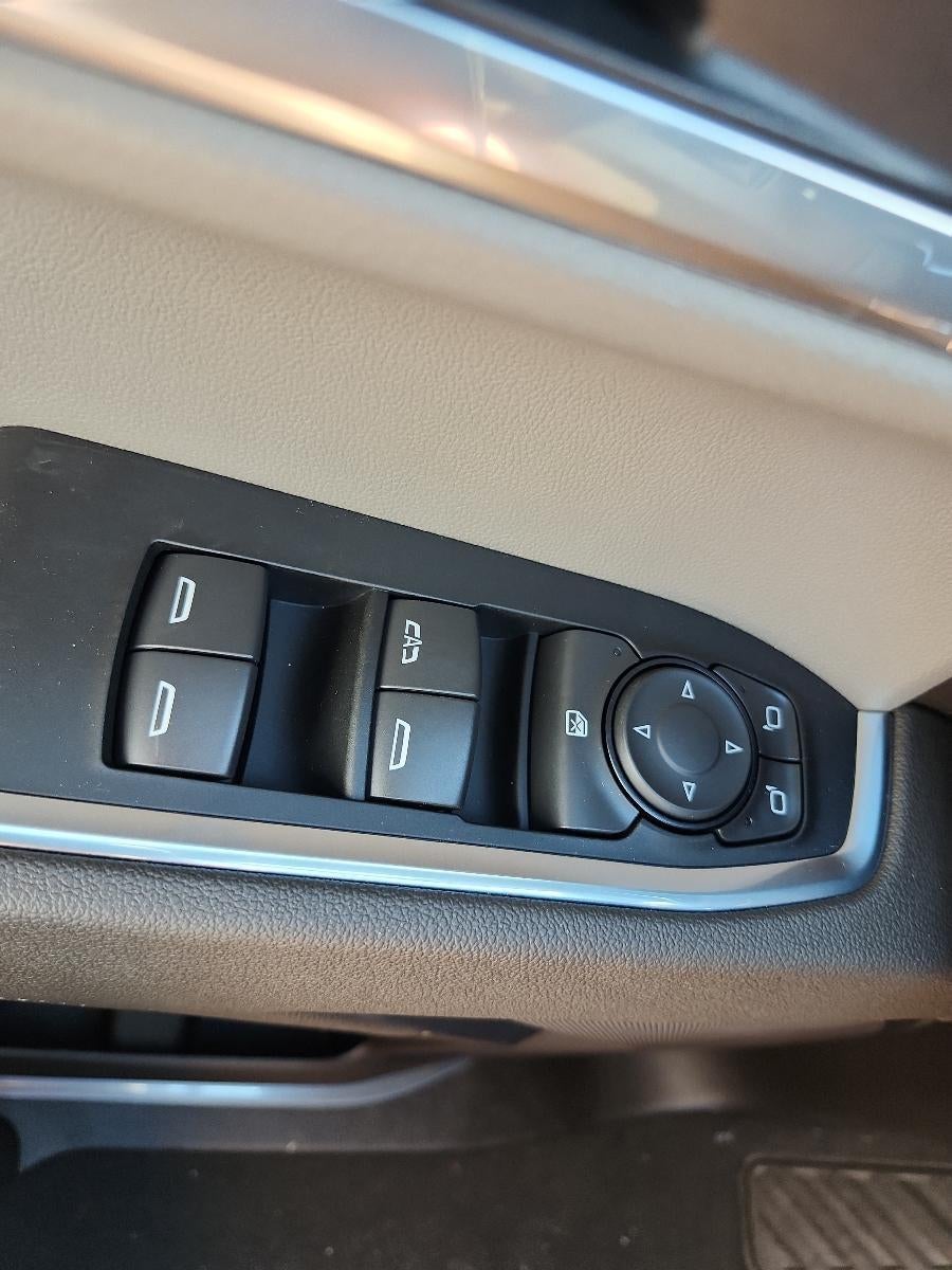 2026 GMC Sierra 1500 Crew Cab Short Box 4-Wheel Drive SLE