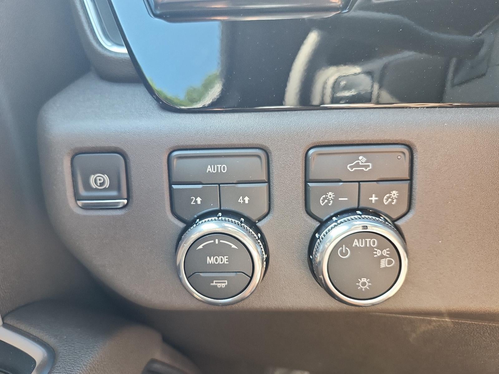 2026 GMC Sierra 1500 Crew Cab Short Box 4-Wheel Drive SLE