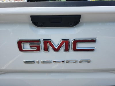 2026 GMC Sierra 1500 Crew Cab Short Box 4-Wheel Drive SLE