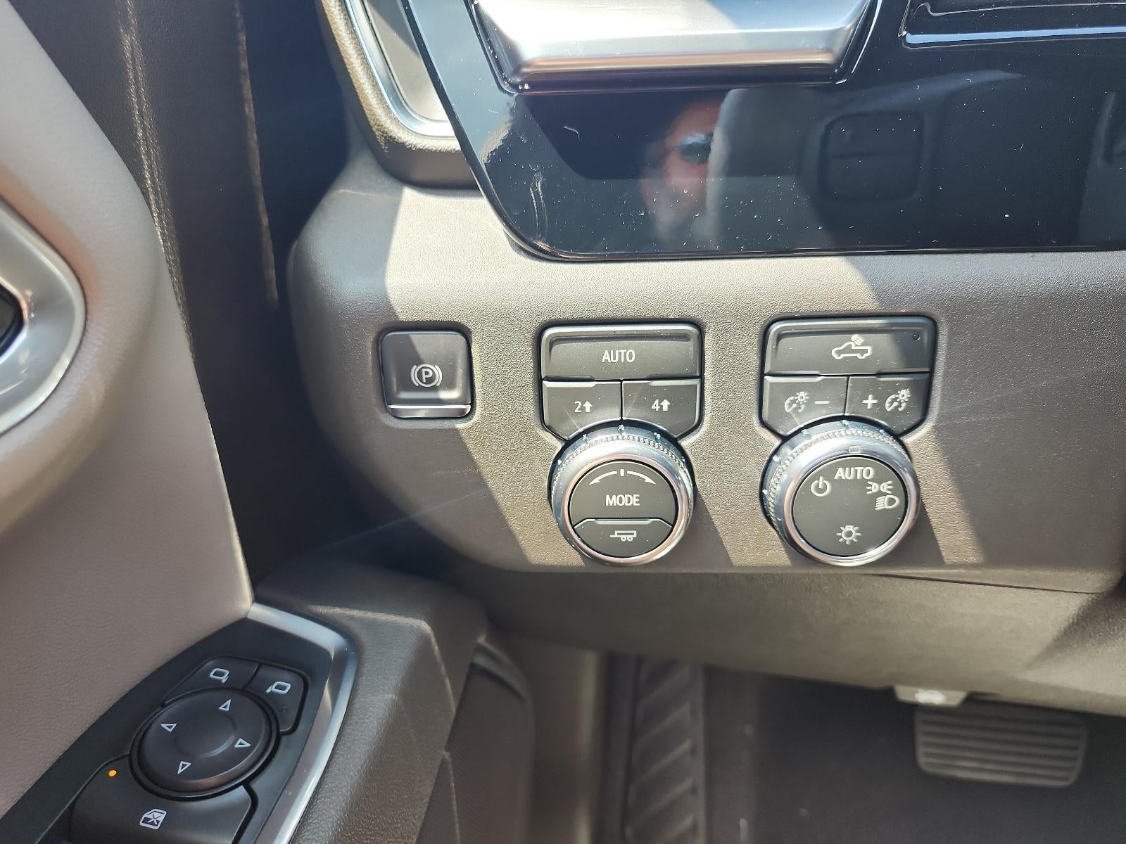 2026 GMC Sierra 1500 Crew Cab Short Box 4-Wheel Drive SLE