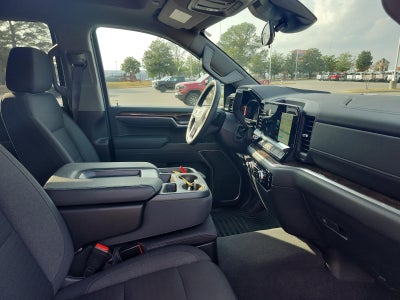 2026 GMC Sierra 1500 Crew Cab Short Box 4-Wheel Drive SLE