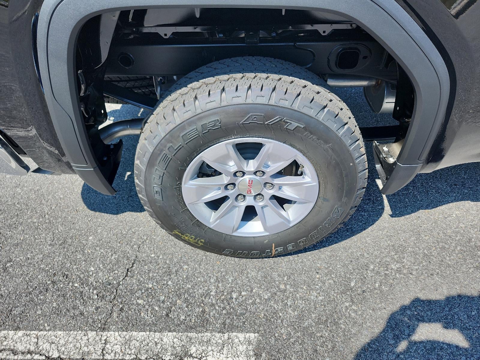 2026 GMC Sierra 1500 Crew Cab Short Box 4-Wheel Drive SLE