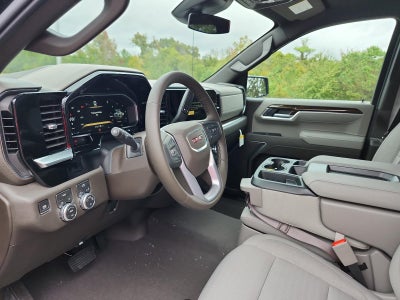 2026 GMC Sierra 1500 Crew Cab Short Box 4-Wheel Drive SLE