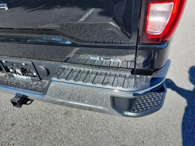 2026 GMC Sierra 1500 Crew Cab Short Box 4-Wheel Drive SLE