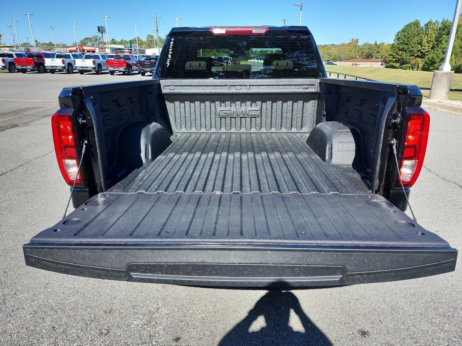 2026 GMC Sierra 1500 Crew Cab Short Box 4-Wheel Drive SLE